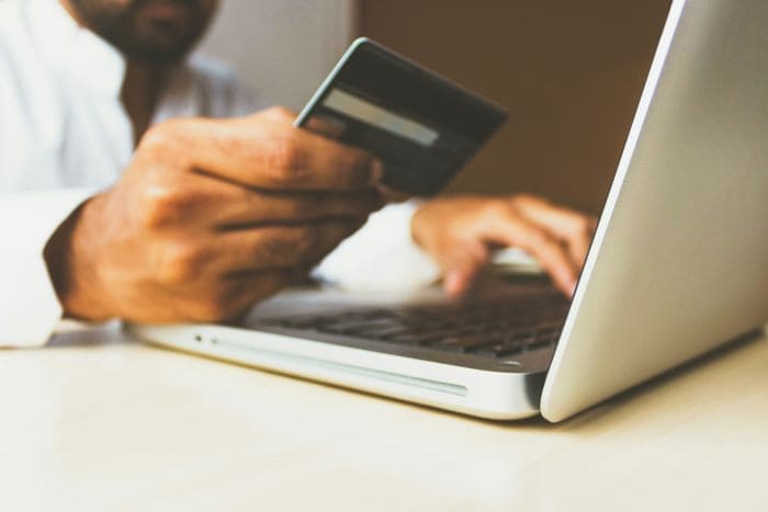 How to Choose a Payment Solution for Your E-commerce Store